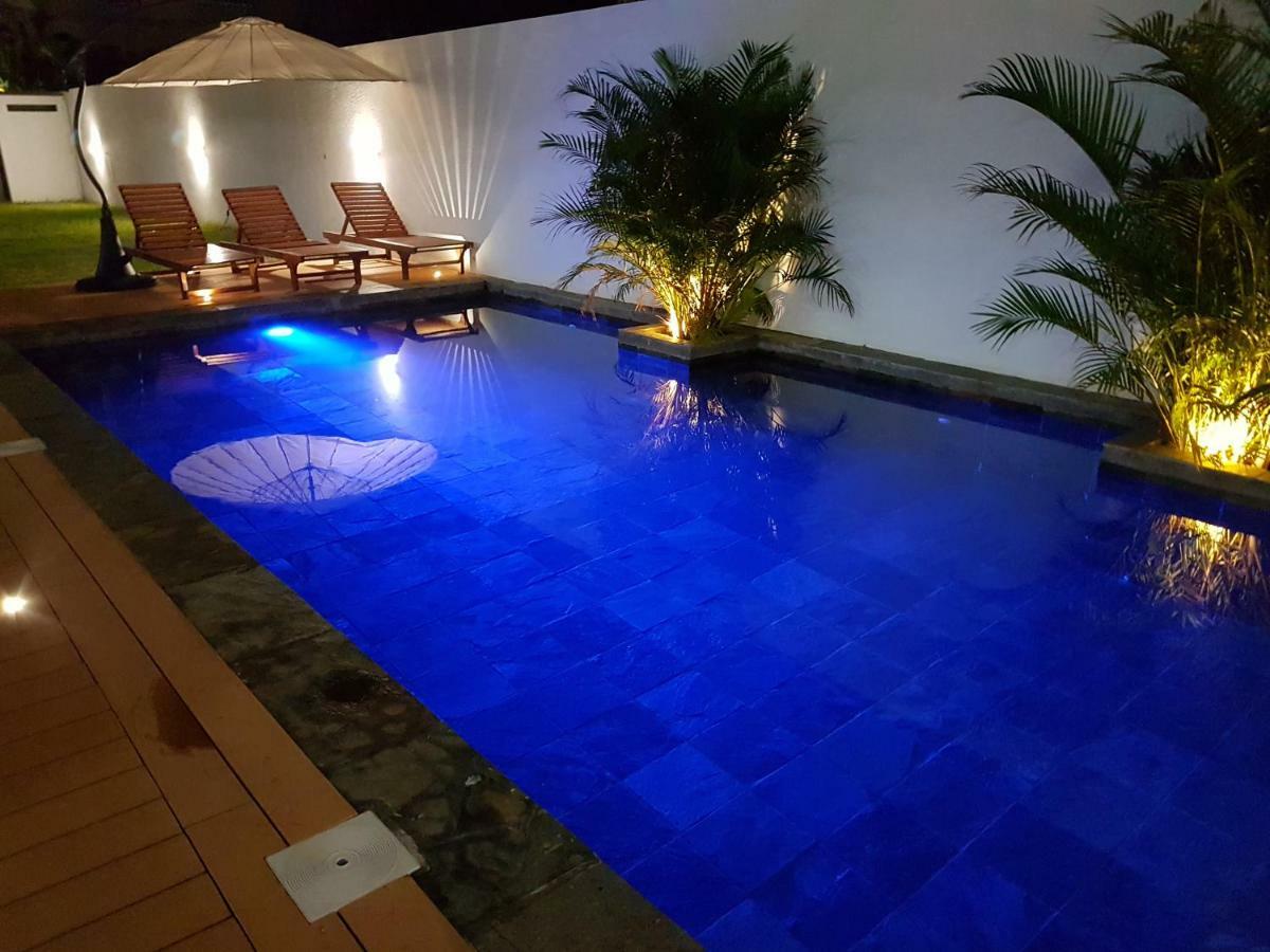 Flic En Flac Sea View Luxury 3 Bedroom Apartment Kültér fotó